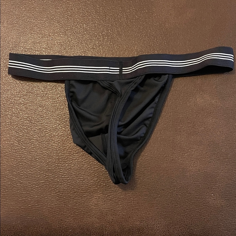 Vintage Papi Black Thong - Picture 2 of 3